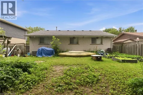 47 Brier Park Road Brantford ON N3R 3R1