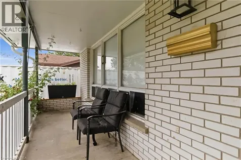 47 Brier Park Road Brantford ON N3R 3R1