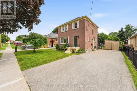 11 Clovelly Street Port Hope ON L1A 2J4
