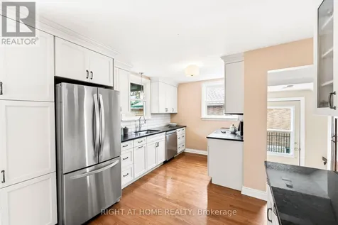 11 Clovelly Street Port Hope ON L1A 2J4