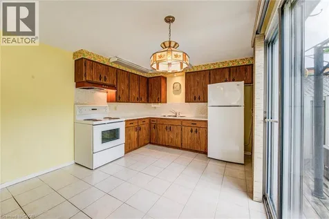 76 Pepperwood Crescent Kitchener ON N2A 2R3