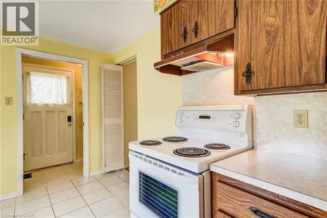 76 Pepperwood Crescent Kitchener ON N2A 2R3