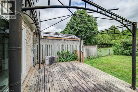 76 Pepperwood Crescent Kitchener ON N2A 2R3