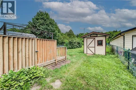 76 Pepperwood Crescent Kitchener ON N2A 2R3