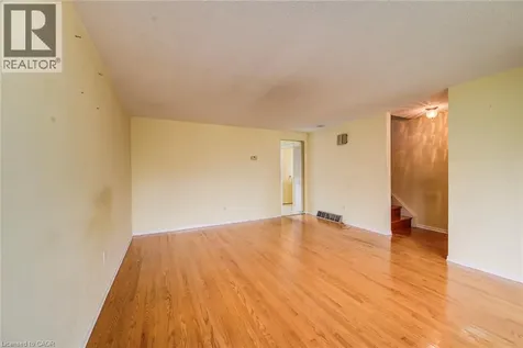 76 Pepperwood Crescent Kitchener ON N2A 2R3