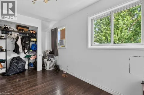 199 Wood Street Hamilton ON L8L 3Z2