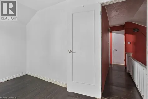 199 Wood Street Hamilton ON L8L 3Z2