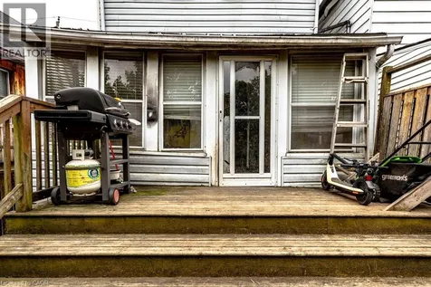 199 Wood Street Hamilton ON L8L 3Z2