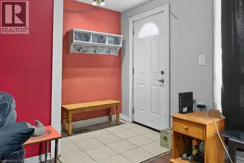 199 Wood Street Hamilton ON L8L 3Z2