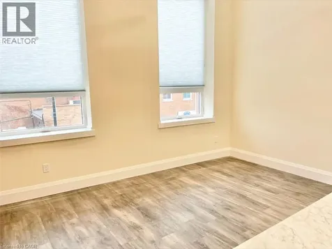 16 Peel Street Simcoe ON N3Y 1R9