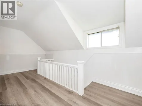 52 Stapleton Avenue North Hamilton ON L8H 3N5