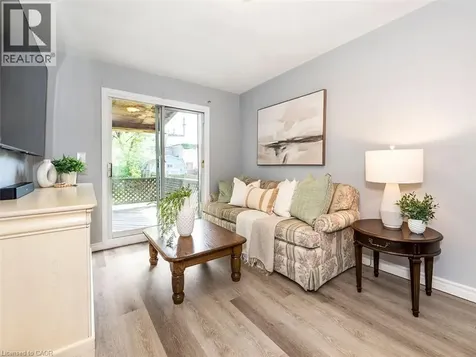52 Stapleton Avenue North Hamilton ON L8H 3N5