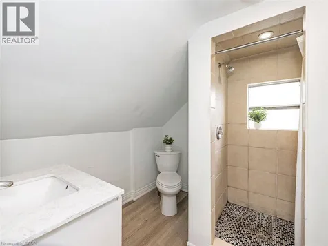 52 Stapleton Avenue North Hamilton ON L8H 3N5