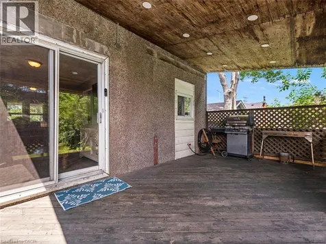 52 Stapleton Avenue North Hamilton ON L8H 3N5
