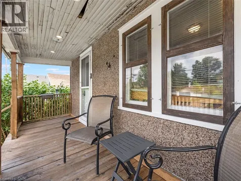 52 Stapleton Avenue North Hamilton ON L8H 3N5