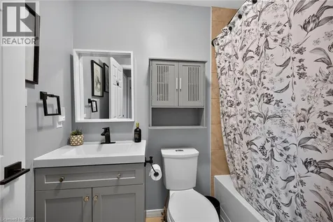 1328 Upper Sherman Avenue Hamilton ON L8W 1C2