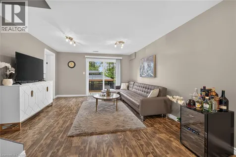 1328 Upper Sherman Avenue Hamilton ON L8W 1C2