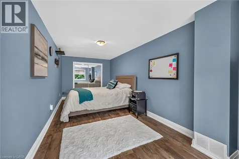 1328 Upper Sherman Avenue Hamilton ON L8W 1C2