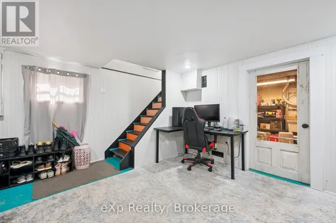 56 Bretz Avenue Cambridge ON N3C 2W9