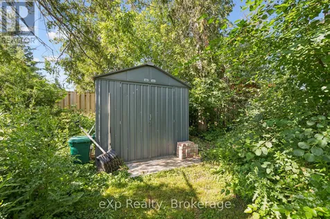 56 Bretz Avenue Cambridge ON N3C 2W9