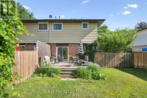 56 Bretz Avenue Cambridge ON N3C 2W9
