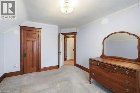 24 Cliff Avenue Hamilton ON L8V 2R9
