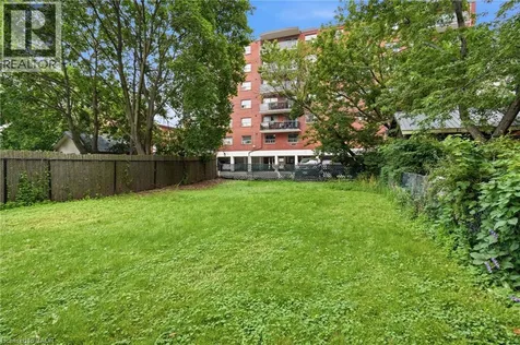 24 Cliff Avenue Hamilton ON L8V 2R9