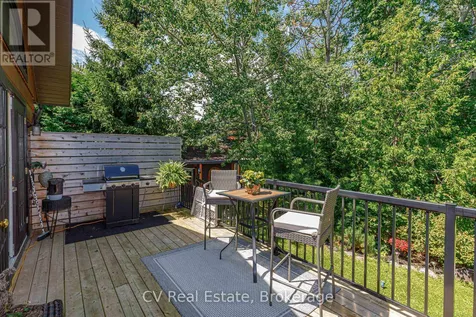 108 Cortina Crescent Blue Mountains ON L9Y 3Z2