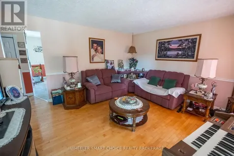 542 Anthony Street Cornwall ON K6H 5L4