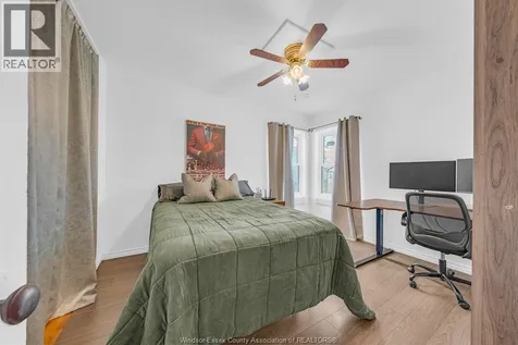 1196 Curry Avenue Windsor ON N9B 2C9