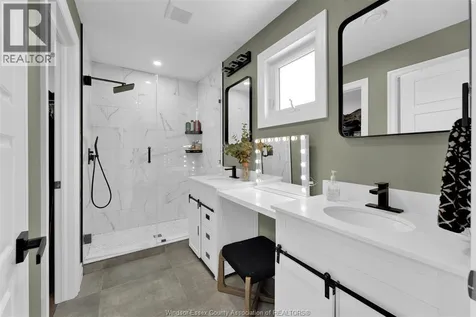 295 George Street Amherstburg ON N9V 2G3