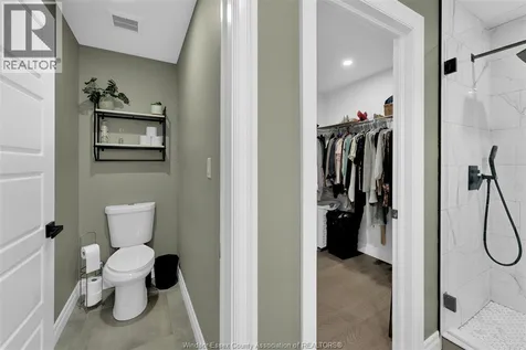 295 George Street Amherstburg ON N9V 2G3