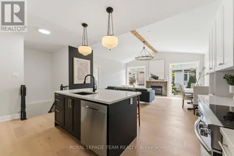 5553 Doctor Leach Drive Ottawa ON K4M 1L6