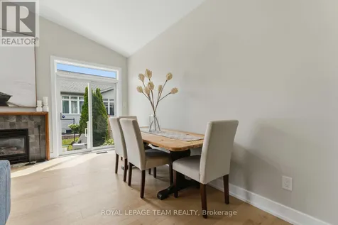5553 Doctor Leach Drive Ottawa ON K4M 1L6