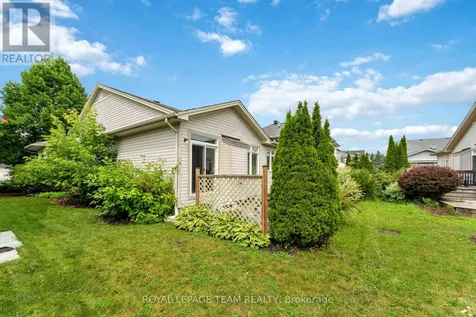 5553 Doctor Leach Drive Ottawa ON K4M 1L6