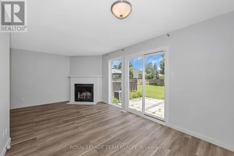 563 Parasol Court Ottawa ON K4A 2X2
