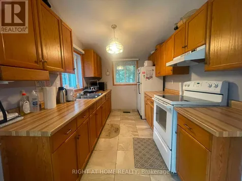 5470 Penetanguishene Road Springwater ON L0L 1P0