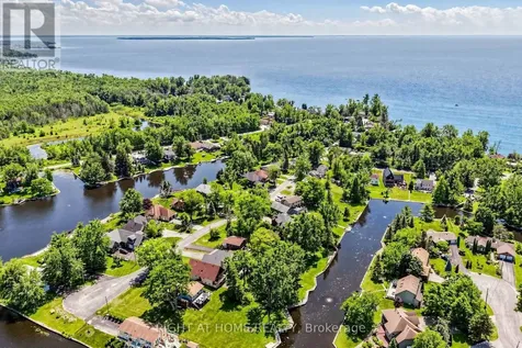 48 Ridge Avenue Ramara ON L0K 1B0