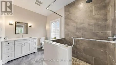48 Ridge Avenue Ramara ON L0K 1B0