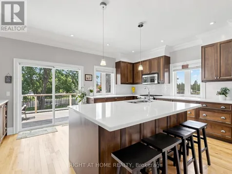 48 Ridge Avenue Ramara ON L0K 1B0