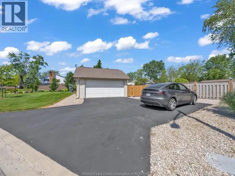 320 Lakeview Avenue Kingsville ON N9Y 2E3