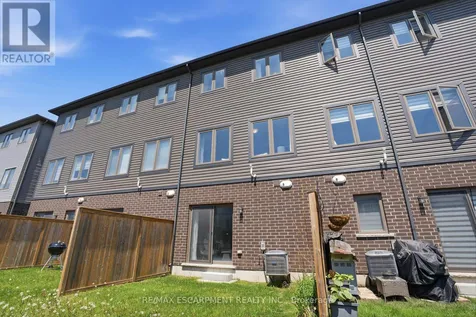 124 Compass Trail Cambridge ON N3E 0E3
