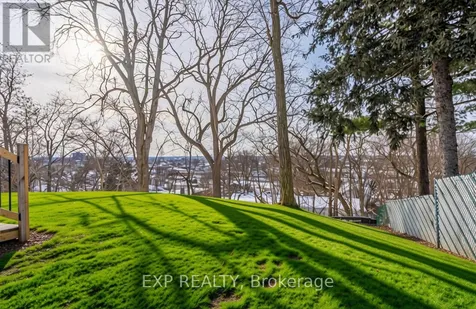 78 Terrace Hill Street Brantford ON N3R 1G1