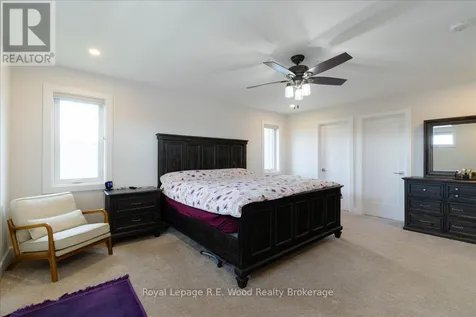 72 Trailview Drive East Tillsonburg ON N4G 0K1