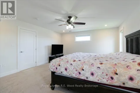 72 Trailview Drive East Tillsonburg ON N4G 0K1