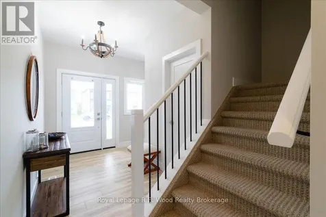 72 Trailview Drive East Tillsonburg ON N4G 0K1