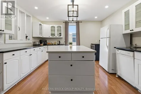 322 King Street West Brockville ON K6V 3S3