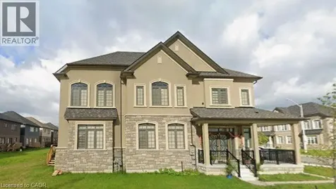 92 Scenic Ridge Gate Brantford ON N3L 3E3