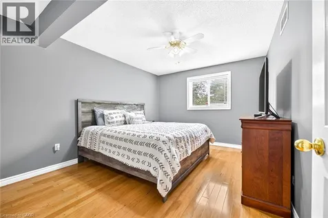 51 Cabriolet Crescent Ancaster ON L9K 1K5