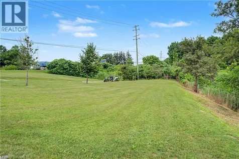 24 Brant Road Paris ON N3L 3E1